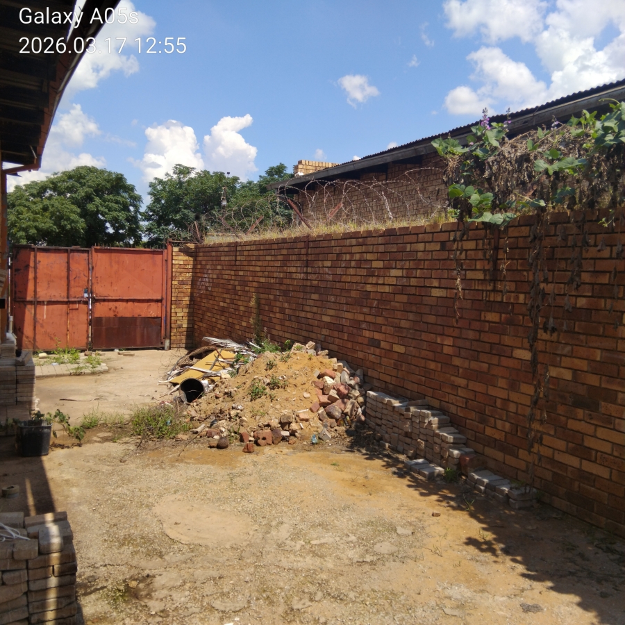 Commercial Property for Sale in Promosa North West